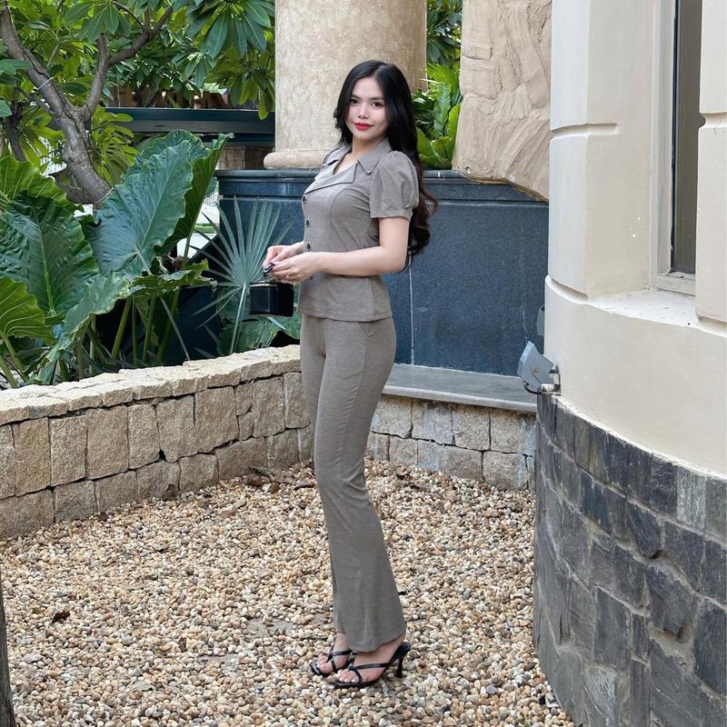 Set Bô thun gân nhật Trung Niên Cổ Vest - Quần Ống Loe vải nhập cao cấp Mềm - Mịn - Mát CÓ GIÃN 4 CHIỀU TÔN DÁNG 3 vòng Đồ Bộ Nữ Top Women Size 45 - 75KG