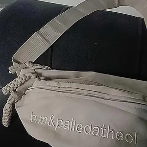 Ready! COD! Tas Pinggang Fashion Polos Simple Tas Dada Diagonal Mode Tas Pinggang Olahraga Wanita Tas Selempang Nilon Tas Pinggang Unisex Hitam