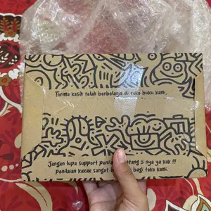 Kosmos - Carl Sagan | Buku Sains Populer Bestseller Soft Cover Segel [Kepustakaan Populer Gramedia]