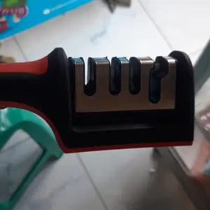 Knife Sharpener Utensil Alat Pengasah Pisau Dapur Hitam Pegangan Ergonomis 4 Tahap Asahan