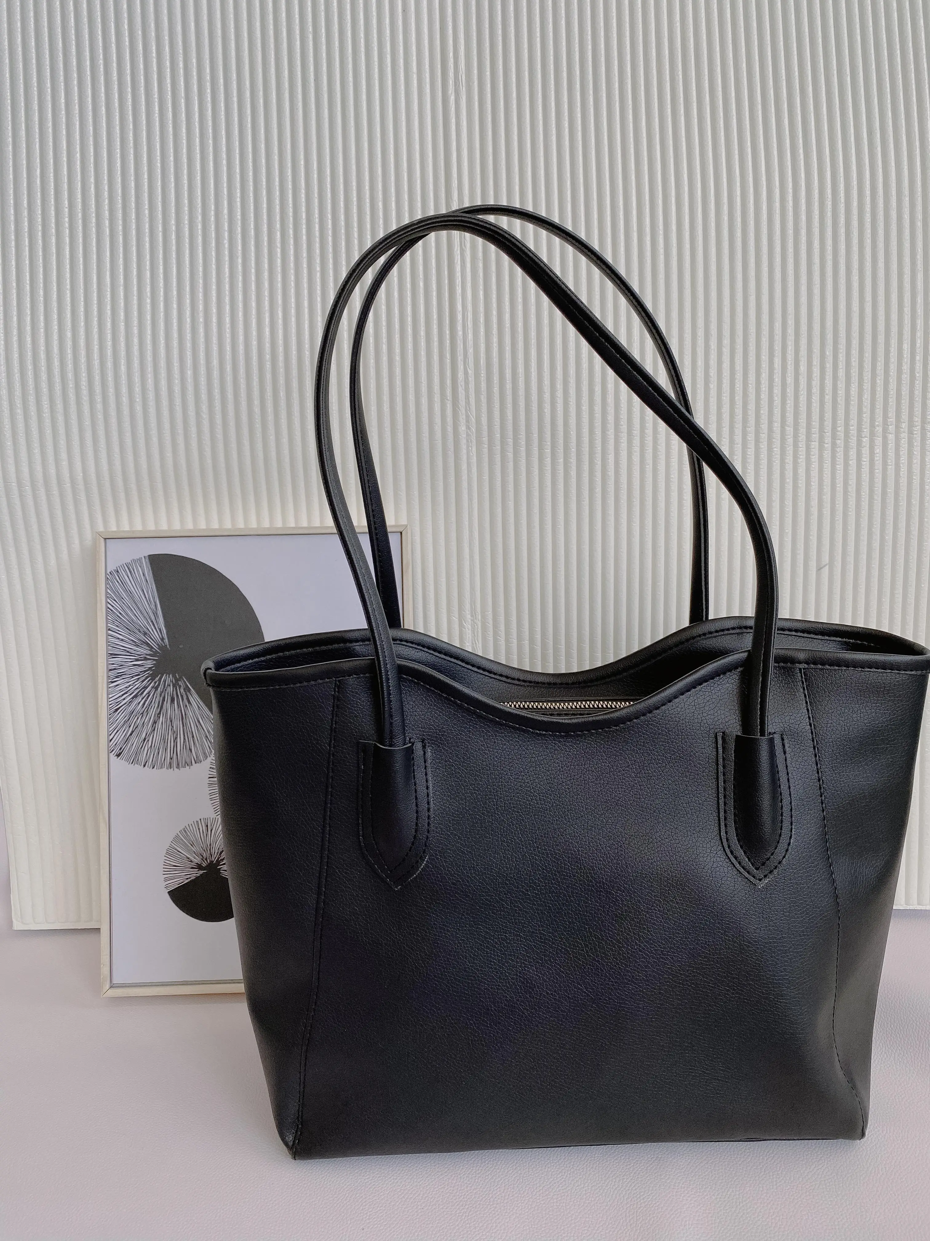 Tote Bag Wanita Terbaru Tas bahu  Sholder Bag Murah  Totebag Realpict Kulit Sintetis Perempuan
