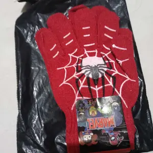 Sarung Tangan Anak Laki Laki Motif Karakter Cowok