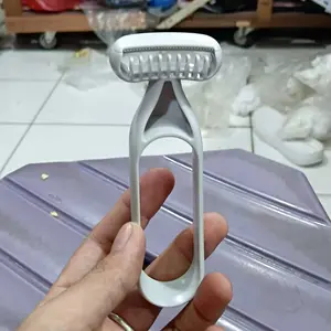 [1.1 New Year Sale] Let Me Painless Hair Removal - Pisau Cukur Bulu Seluruh Badan Kaki Ketiak Wajah Tangan Rambut Halus Multifungsi Anti Scratch Body Shaver Steel LM-AGB2005 [A] Diskon Spesial Terbatas