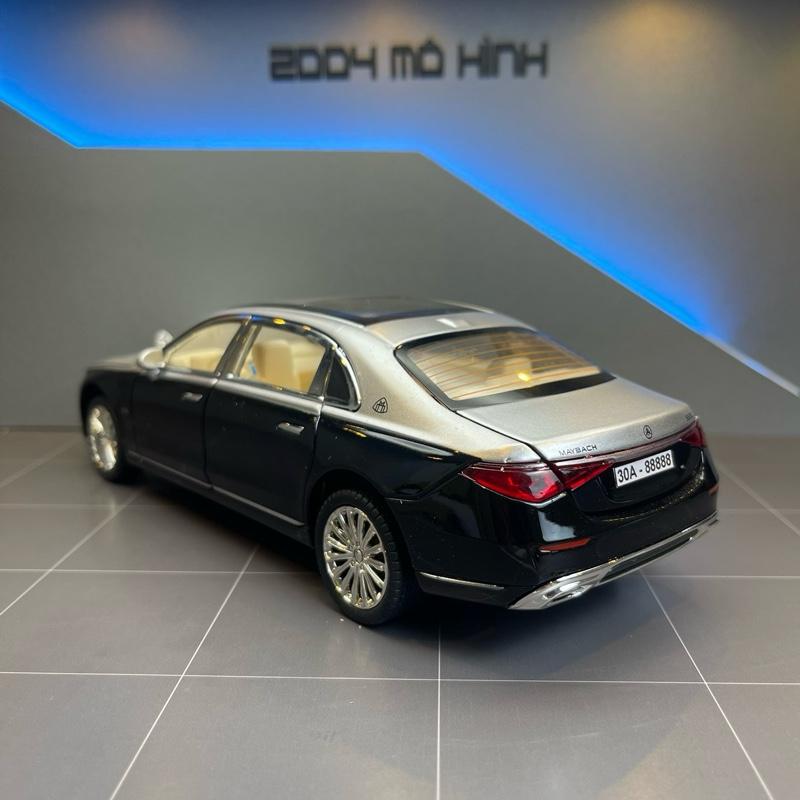 Mô hình xe Mây Bách S680 tỷ lệ 1:24 bằng kim loại Tặng biển số Vip 7