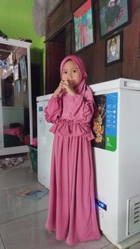 Product Review of MIMMI.ID—Shanum Set Jilbab Dress Gamis Jersey Anak Perempuan Baju Muslim Panjang Syari Cewek Wanita Setelan  Polos Newborn from s**5 1