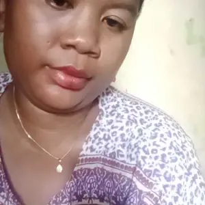 Kalung wanita keren import titanium anti luntur perhiasan dewasa lapis emas 24k cantik mewah ori