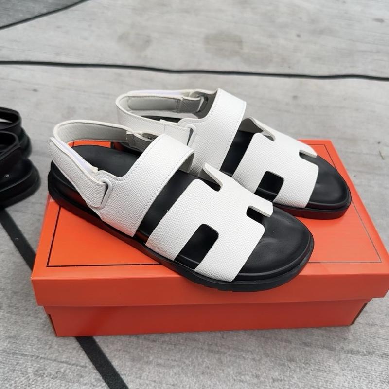 Chân mỏng lùi size Dép sandal nữ chữ h thời trang trẻ trung -năng động-cá tính -đi học đi chơi -dễ đi dễ phối đồ dép nữ hot trend 2025 full hộp