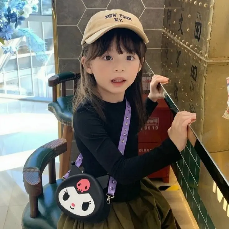 [Muat HP] Tas Selempang Karakter Kartun Anak Cowo Cewe Lucu Ukuran BESAR Muat HP Cetakan Emboss 3D Real Pic Bisa COD Fashion 2
