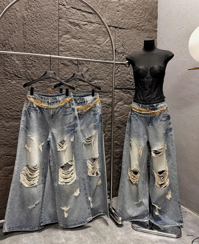  KGi-GZ Quần Jeans  QCCC  Xanh Nhạt Was Rách Đính Full Đá Mặt Trước DIMY104 