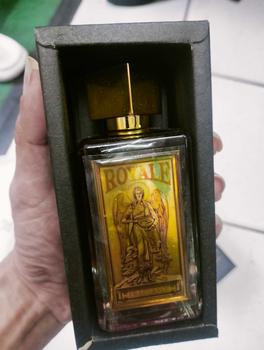 Product Review of ROYALE FRAGRANCE Extrait De Parfum Wangi Awet Tahan Lama Mewah Maskulin Berkelas 100 ML from D** m** R**a 3