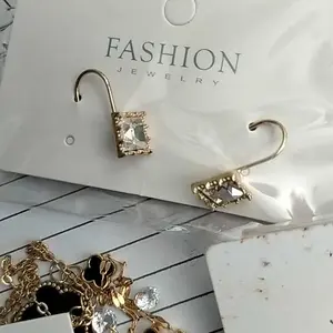 Anting-Anting Kristal Petak Anti Karat S925 Aksesoris Wanita Korea Style Fashion