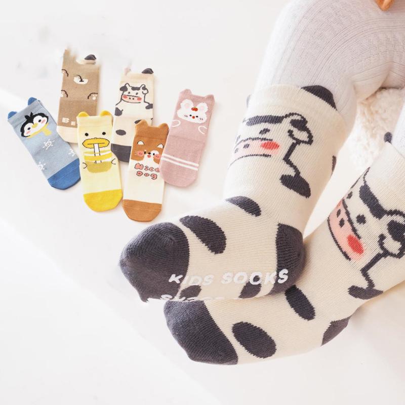 Tất Đi Sàn Thời Trang Trẻ Em Phong Cách Thu Đông Tất Ống Giữa Cho Em Bé Tất Dài Thích Hợp Cho Trẻ Sơ Sinh Và Trẻ Mới Biết Đi Bé Trai Và Bé Gái Tất Giữa Bắp Chân Hàn Quốc