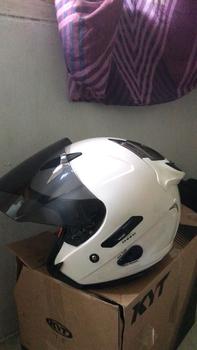 Product Review of KYT Galaxy Flat R Solid White I Flat Visor Iridium I Spoiler - Helm Half Face Motorcycle from a**4 0
