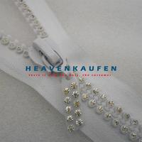 Gambar Resleting Zipper Permata Imitasi Double Warna Putih 50 cm Harga Per Pc - putih dari Heaven Kaufen Kota Malang 4 Tokopedia