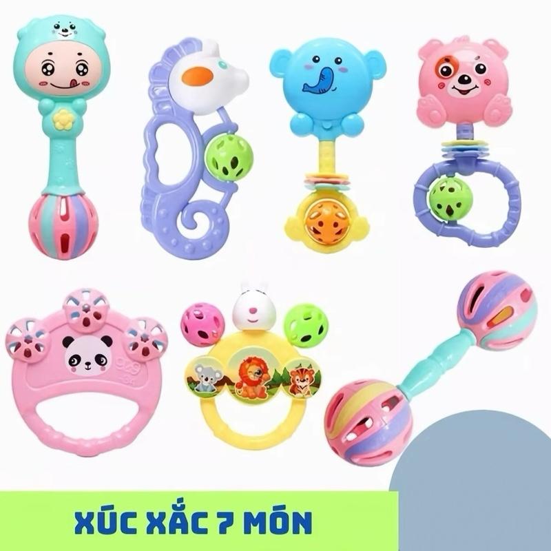 Bộ đồ chơi lục lạc xúc xắc 7 món cầm tay hình nhân vật vui nhộn cho bé tập cầm đồ chơi giáo dục cho trẻ em
