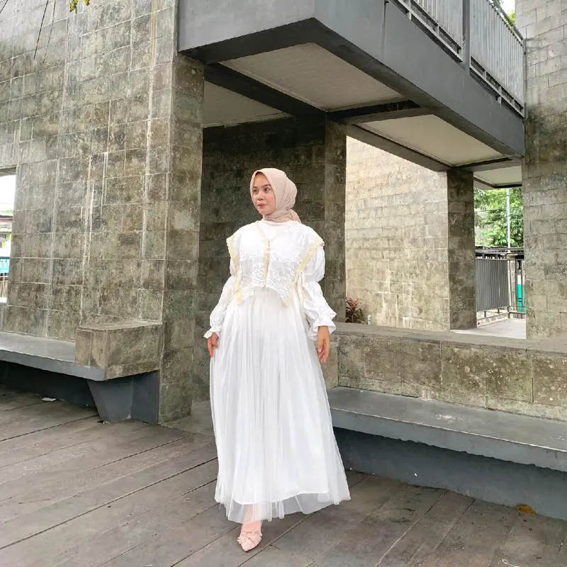 Vest Brukat Kondangan Lebaran Kekinian Simple Hijab Aesthetic Wanita Atasan Outer 3