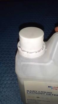 Product Review of Kiddiejoy Baby Liquid Detergen Bayi / Baby Laundry Detergent Liquid 1000 ml Eco-friendly from w** 1
