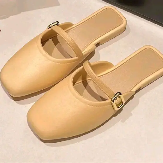 Sandal Wanita Flat Mules – Sandal Elegan dengan Aksen Gold (Size 36-41) 1