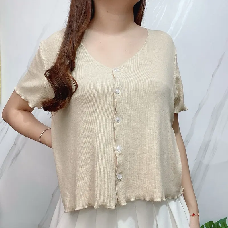 Jayantiacc • Dania Knit Top Vneck Button Atasan Vneck Wanita Kancing 6