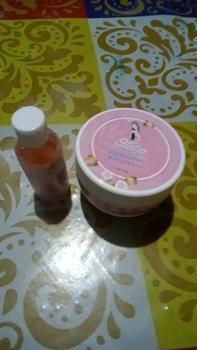 Product Review of [ARTHA LDT] BUY BLEACHING + AHA BODY SERUM [BRIGHTENING WITH GLUTATHIONE & COLLAGEN]  Lightening Wanita from A**h a** 0