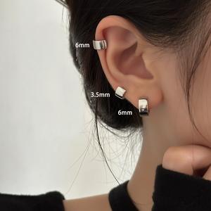 EAR PARTNER-女性用シンプルフープピアス、耳骨スタッズ、ニッチピアス、新しいスタイル、高級イヤークリップ、エレガントピアス（eh-2442）