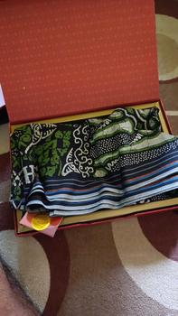 Product Review of BHS INFINITY GRADE GOLD 100% ORIGINAL PABRIK Sarung Muslim Motif Batik from p**2 0