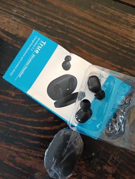 Product Review of A6S TWS Earphone Bluetooth Nirkabel 5.0 Headset Earbud Olahraga Mikrofon Earphones Headphone Hitam Wireless Handset head sead Pink Bass Ponsel from R**⁴ 0
