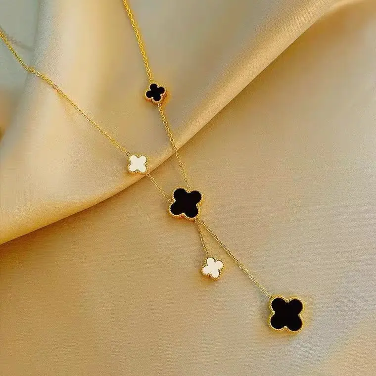 Kalung Titanium Wanita Terbaru Daun Bunga Hitam Putih Jurai Aksesories Terlaris Anti Karat