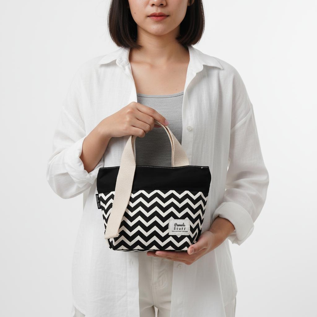 Pamolestuff Pouch Travelling Mini Totebag Bahan Kanvas - Nola Series Pamolestuff Pouch Travelling Mini Totebag Bahan Kanvas - Nola Series