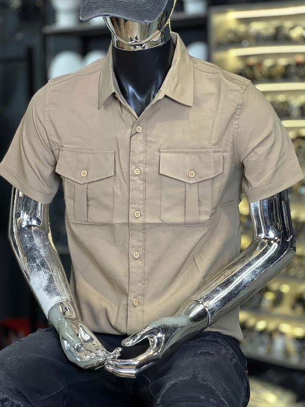 [5 Màu ] Áo Sơ Mi Nam Tay Ngắn Chất Đũi Lụa Kiểu 2 Túi Hộp Trắng-Đen-Nâu-Kem-Xám Mẫu Mới Chi Tiết Như Hình Sn1298 - Sn1299 - Sn1300 - Sn1301 - Sn1303 K3 STORE .