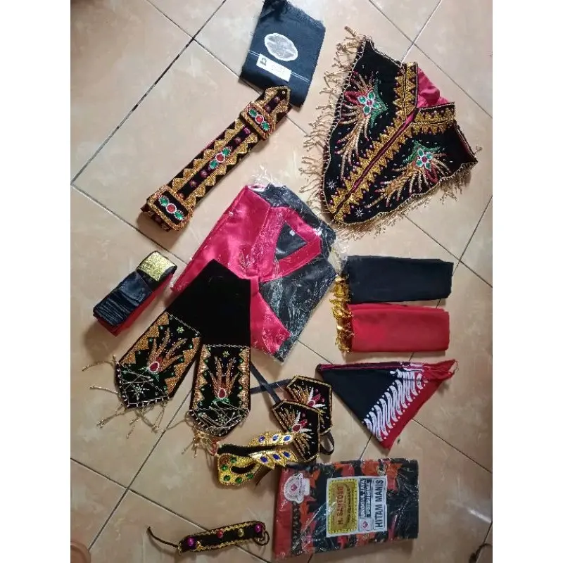 Kostum celeng fullset dewasa 0