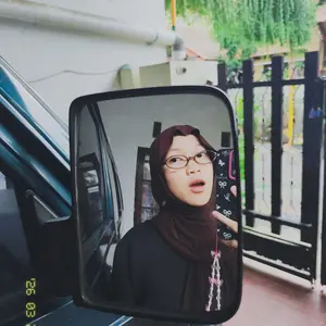 Eyeshine Kacamata Bulat Oval Gaya Retro Kacamata Fashion Lensa Anti Radiasi Eyewear Glasses