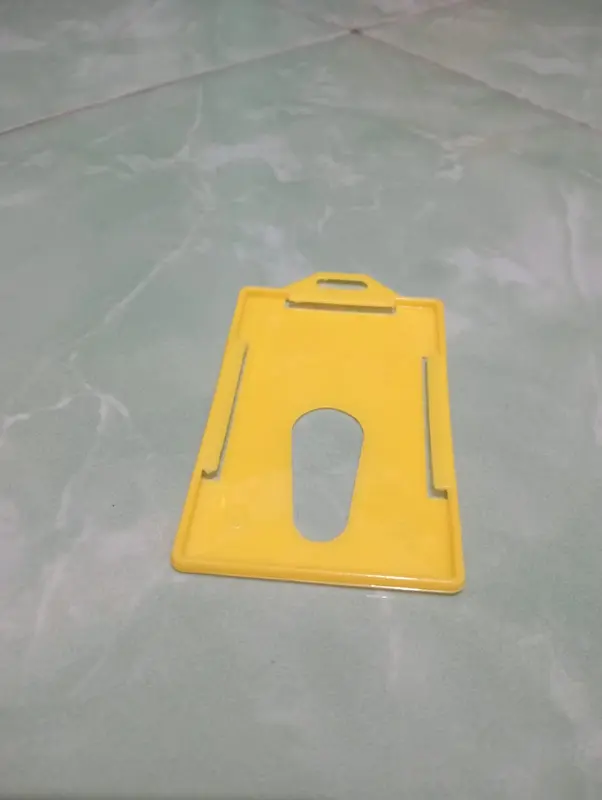 Casing ID Card Plastik Murah dan Berkualitas 2