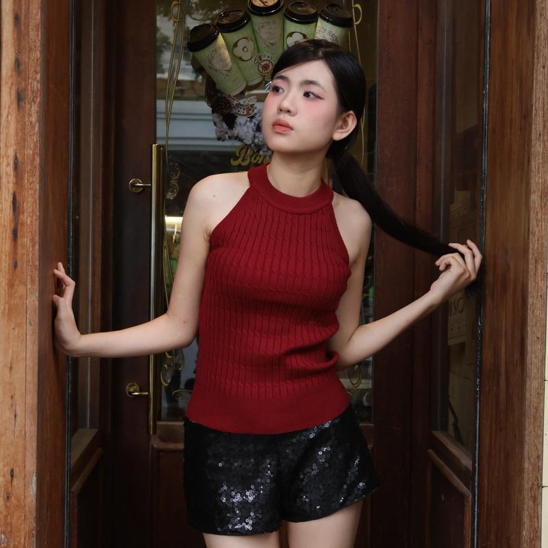  Áo ba lỗ thời trang dành cho nữ  len sát nách cổ yếm  áo không tay hở vai quyến rũ  phong cách trẻ trung 