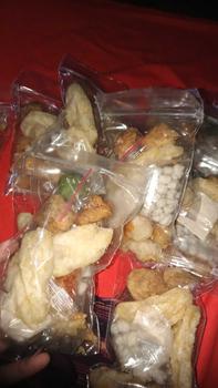Product Review of 15 Bungkus Cuanki Instan Paket Usama from R**i 1