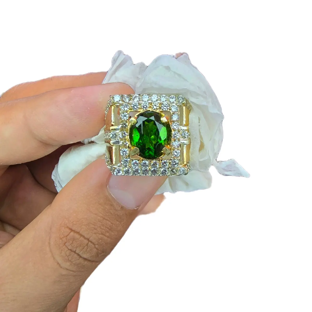 Natural Chroom Diopside 1.85crt ring Alpaka size 8