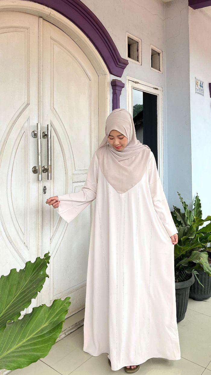 Abaya Muslim Couple Ibu Dan Anak/Marina Anti UV/Gamis Simple Elegan Terbaru Remaja Abaya Muslim Couple Ibu Dan Anak/Marina Anti UV/Gamis Simple Elegan Terbaru Remaja