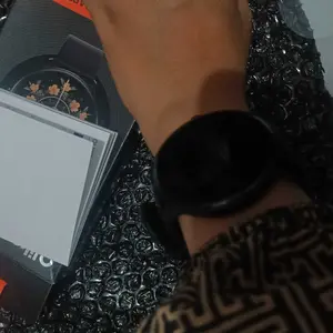 [EXCLUSIVE VANDA RAINY] Olike Smartwatch FW6 | GPS Sync to Strava | Jam Digital Bulat 1.43" HD Screen | Bluetooth 5.3 | Bluetooth Call | IP68 WATERPROOF | Health Monitoring | 20 Days Standby | 3 Colors : Black, Silver, Pink | Garansi 1 Tahun