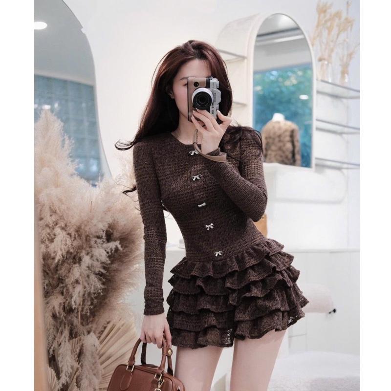 Hàng có sẵn Váy len ren dài tay đính tag nơ chân váy xòe tầng hot new phom 40-65kg