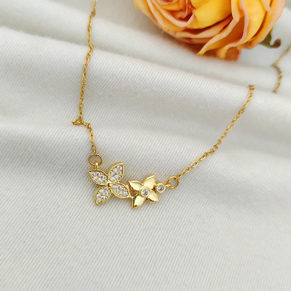 Kalung titanium wanita liontin anti karet dan anti luntur