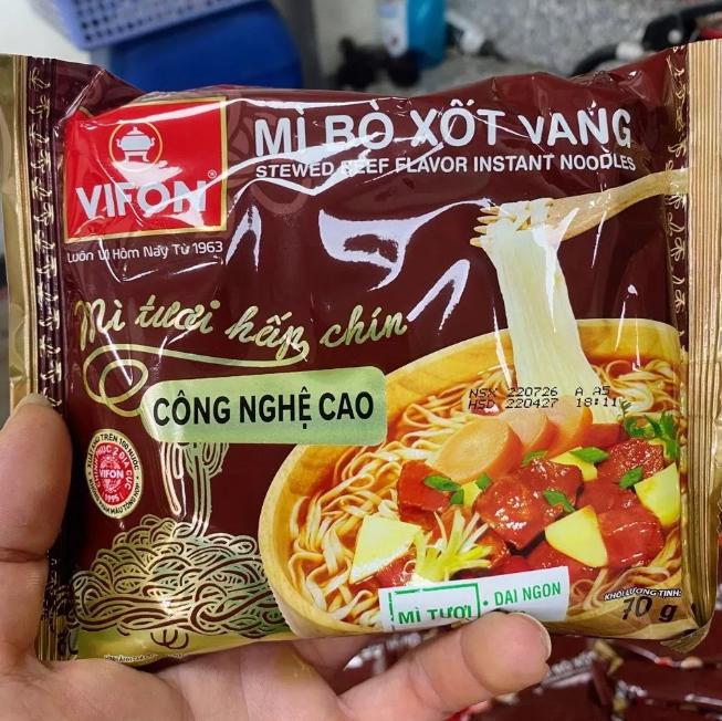 Thùng 30 gói Mì Tươi Bò Xốt Vang/ Thịt Bằm / Tôm Chua Cay VIFON 70gr/Gói