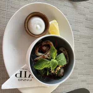 Ryuuta Wig Lace Front Wig Lurus Panjang Blow Rambut Palsu Wanita Jolyne 65 cm