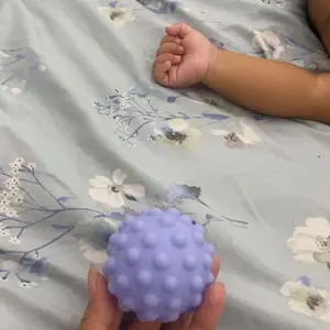 LeLe Toys Bola Pegangan Taktil Multi-Tekstur Karet Lembut untuk Bayi 0-3 Tahun - Mainan Menyentuh & Pijat dengan Warna Macarons Aman & Elastisitas Bagus Air Baby