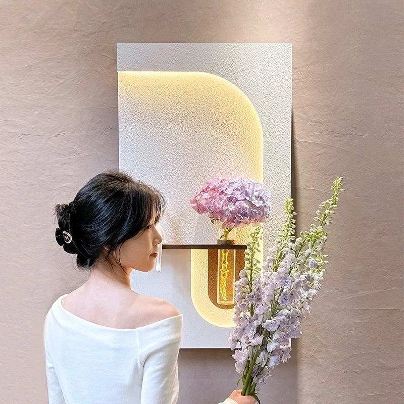 Tranh treo tường đèn led bình cắm hoa M0019