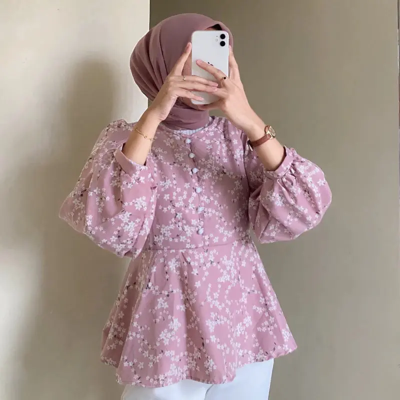 Cellia Margaritha Blouse Floral 1
