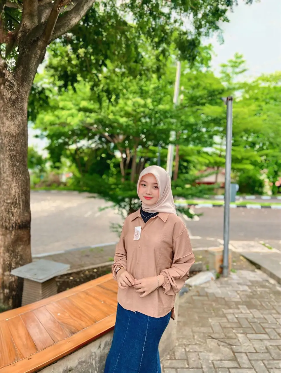 KEMEJA WANITA BAHAN POLO LINEN OVERSIZE LD 120 / BAJU ATASAN WANITA LENGAN PANJANG CASUAL TANIA BLOUSE KEKINIAN