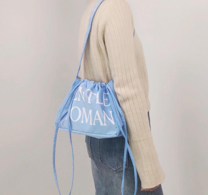 Product Introduction of Dumplings bag, soft women, 12*8 inch, available in 9 colors to choose from, Serut bag, can be worn for double shoulder and single shoulder, for women, real right bag color 6
