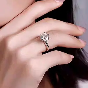 Ganchi - Cincin Titanium Warna Silver Permata Berlian Rings Style Korea