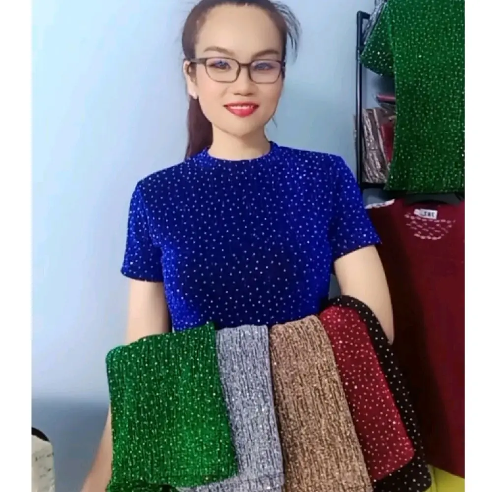 Áo Thun Tay Ngắn Đá Bling Phom Vừa Dáng Ôm Co Giãn  Women Nữ Top Cổ Tròn