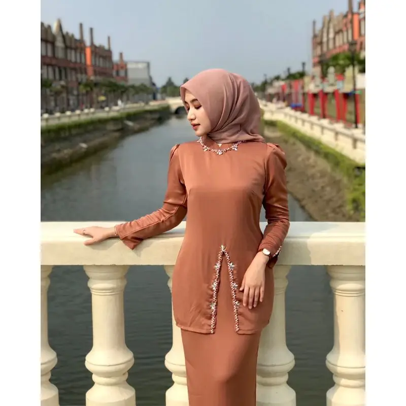 (ADA JUMBO) Ready Teracotta - NEW Oneset Elliza Kurung Melayu Dress Terbaru Pesta Setelan Wanita Baju Kondangan Kekinian Full Payet Mutiara 2024